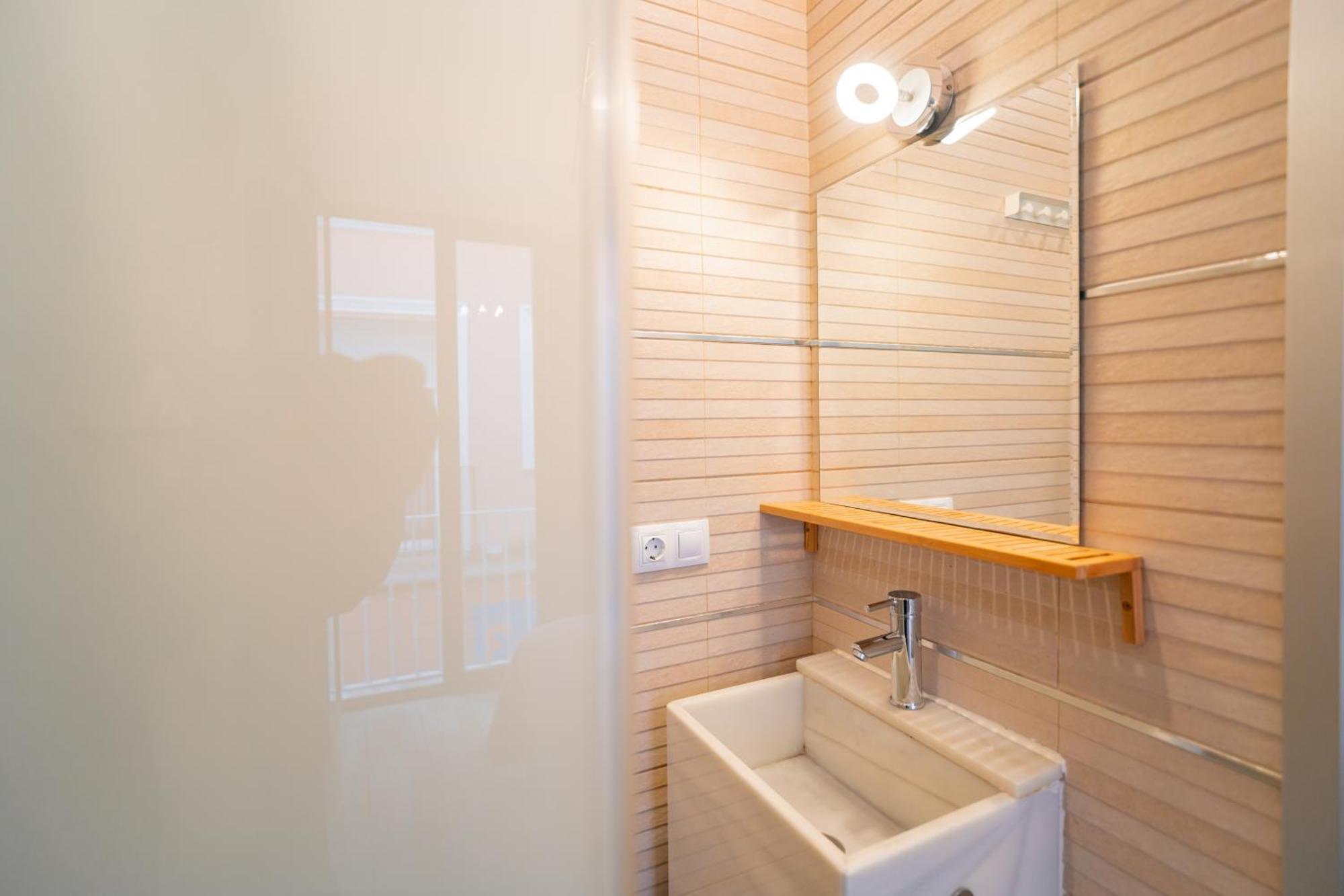 Center Suites San Eloy เซบีญา ภายนอก รูปภาพ